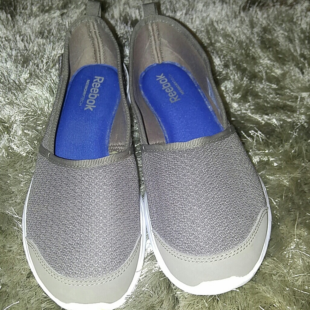 Reebok memorytek shoes.